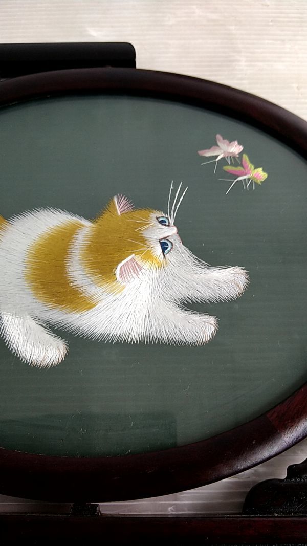 E465＞ 中国蘇州 両面刺繍 猫 中国伝統工芸品 置物 2個セット どちらも