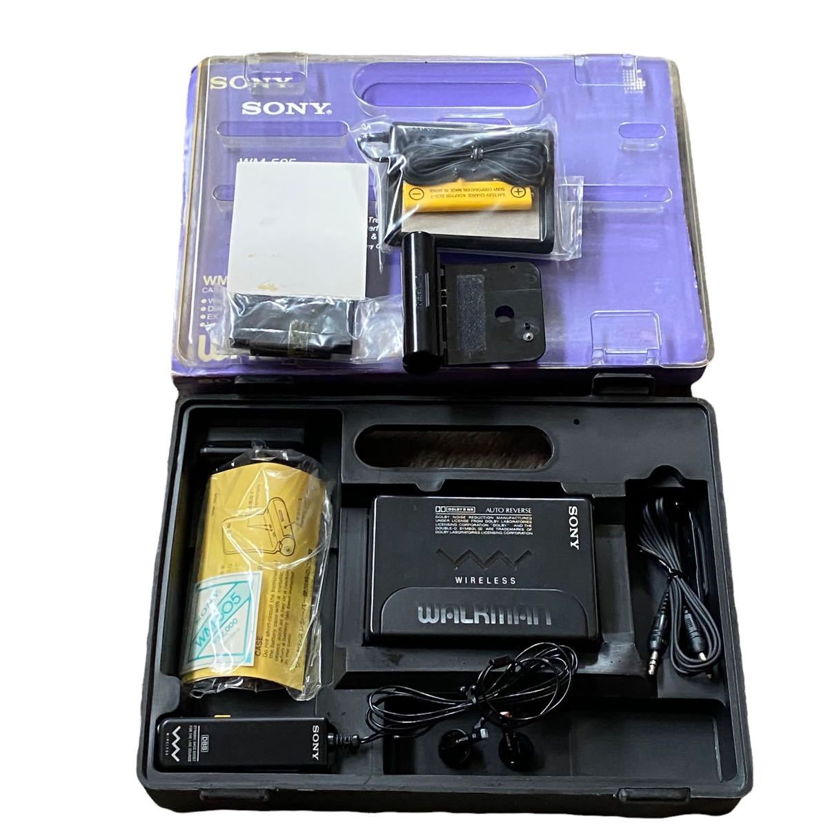 【希少】ソニー カセットテーププレーヤー ウォークマン WM-D3 革ケース付 ☆SONY ソニー WALKMAN ウォークマン PROFESSIONAL WM-D3 ポーダブル