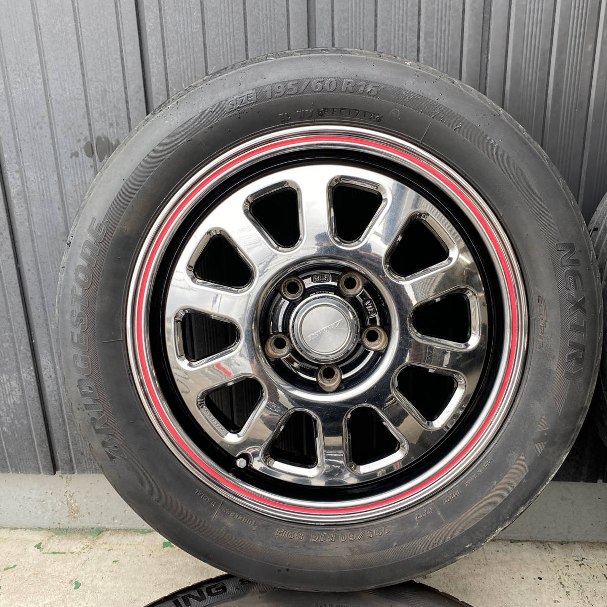 RADIANCE 16インチ 6J+45 4H PCD114.3 タイヤ付き 195/60R16 4本セット 