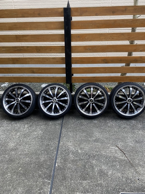 LOXARNY BYRON ロクサーニ バイロン 17インチ 5.5J PCD100 4H ホイール 