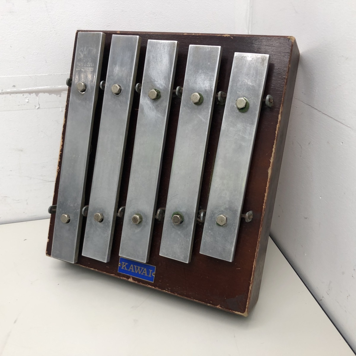  KAWAI ディナーチャイム A-440 日本製 5音 鉄琴 河合楽器製作所 現状品(鍵盤楽器)｜売買されたオークション情報、yahooの商品情報をアーカイブ公開 - オークファン 鍵盤楽器