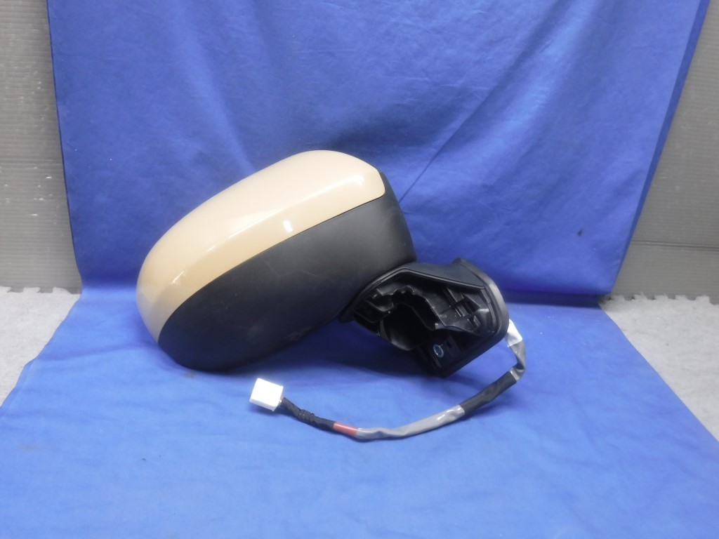 タフト LA900S/LA910S 右ドアミラー 7P Z4511(ドアミラー)｜売買されたオークション情報、yahooの商品情報をアーカイブ公開 - オークファン ダイハツ用