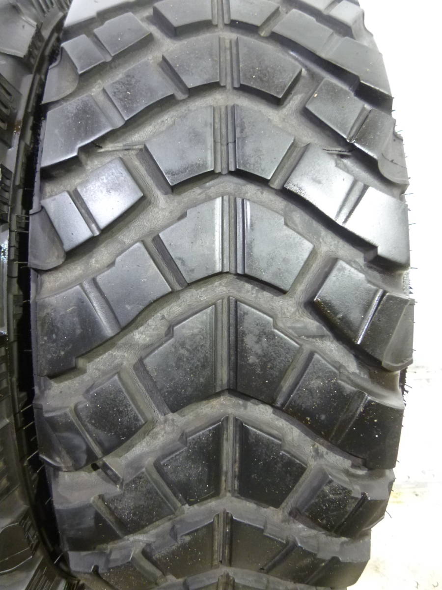 格安31×10.50R15マッドタイヤ！トヨタ用アルミ付き8本アルミ無し2
