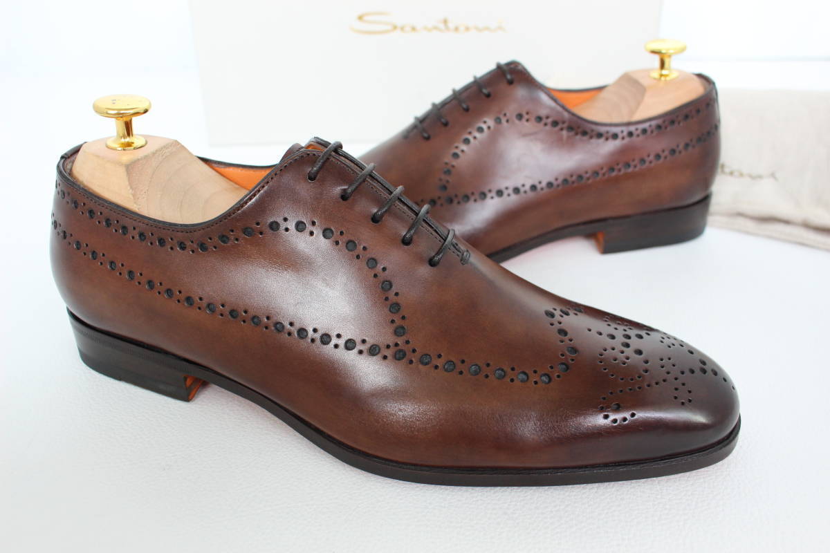 驚きの破格値，新作登場 Santoni サントーニ 名門ブランドの絶品ホールカット ハンドパティーヌ アンティークブラウン メダリオンシューズ UK6.5(24.5cm)｜売買されたオークション情報、yahooの商品情報をアーカイブ公開 24.5cm
