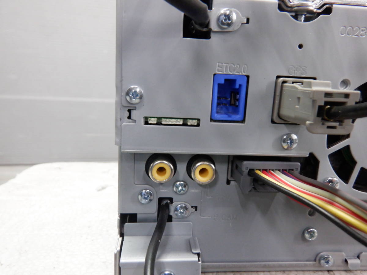Kenwood ケンウッド MDV-D406BTW カーナビ 2019年式 Kenwood