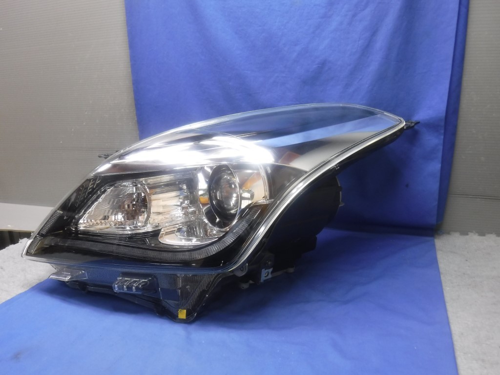 バレーノ左右ヘッドライト バレーノ WB32S/WB42S 左ヘッドライト HID 100-18512 (Z4550) 【公式通販】