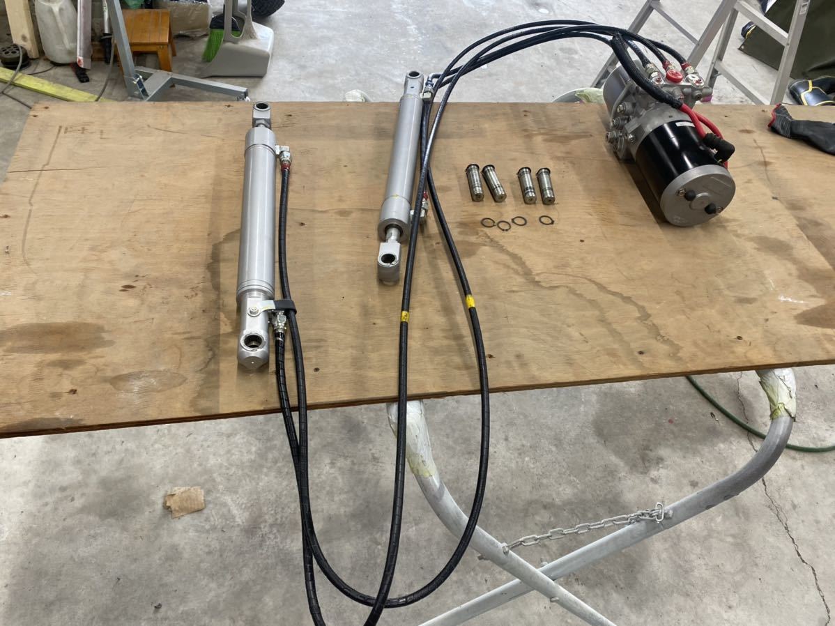 電動油圧ポンプ 12v 自作クレーン ハイドロ トヨタ純正 ウェルキャブ車 車椅子 リフト 福祉車両 クレーン ダンプ 仮装などに その他 売買されたオークション情報 Yahooの商品情報をアーカイブ公開 オークファン Aucfan Com