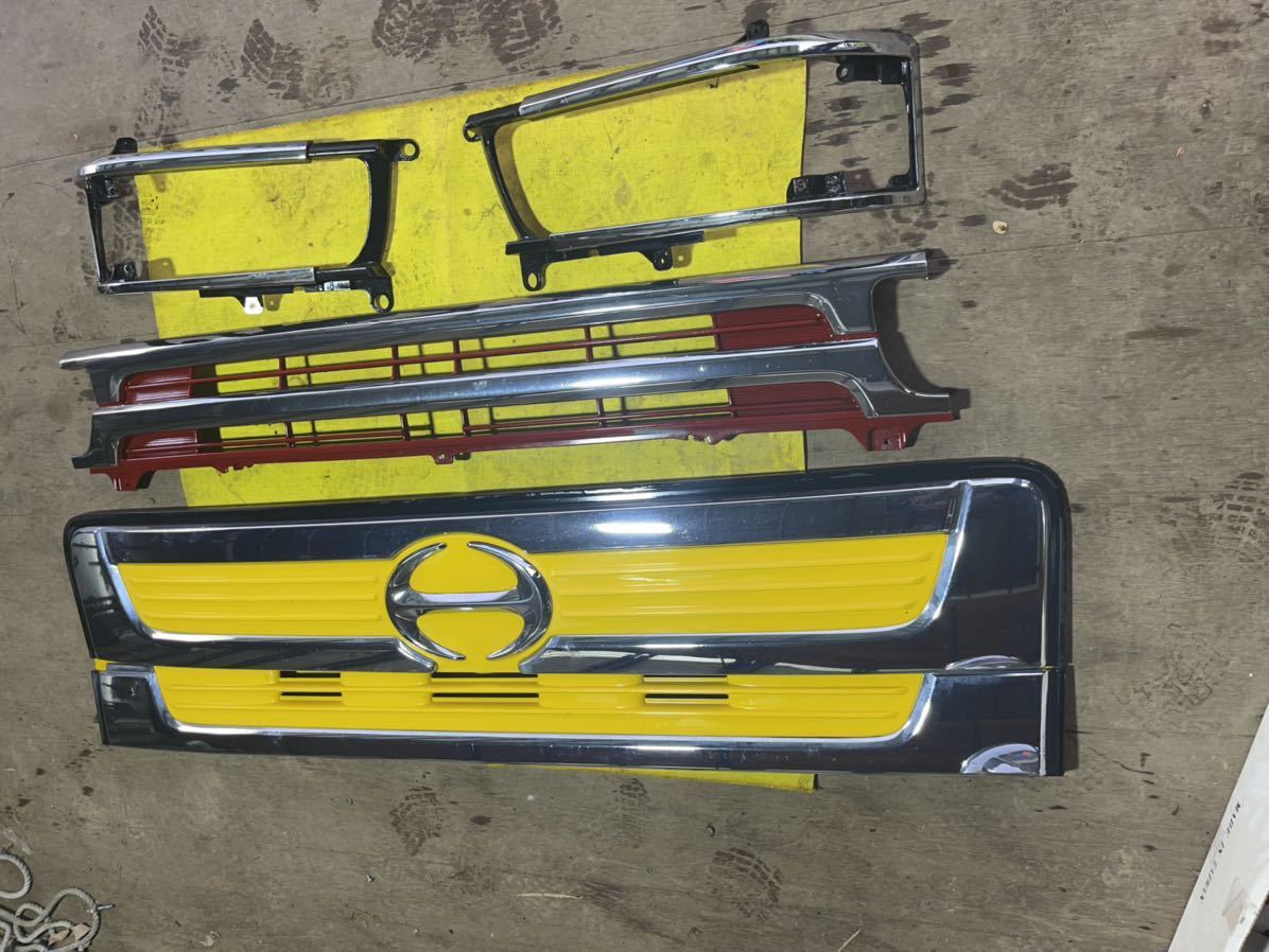 希少！！旧プロフィアトレーラーグリルメッキ 旧プロフィア グリル 希少！！旧プロフィアトレーラーグリルメッキ