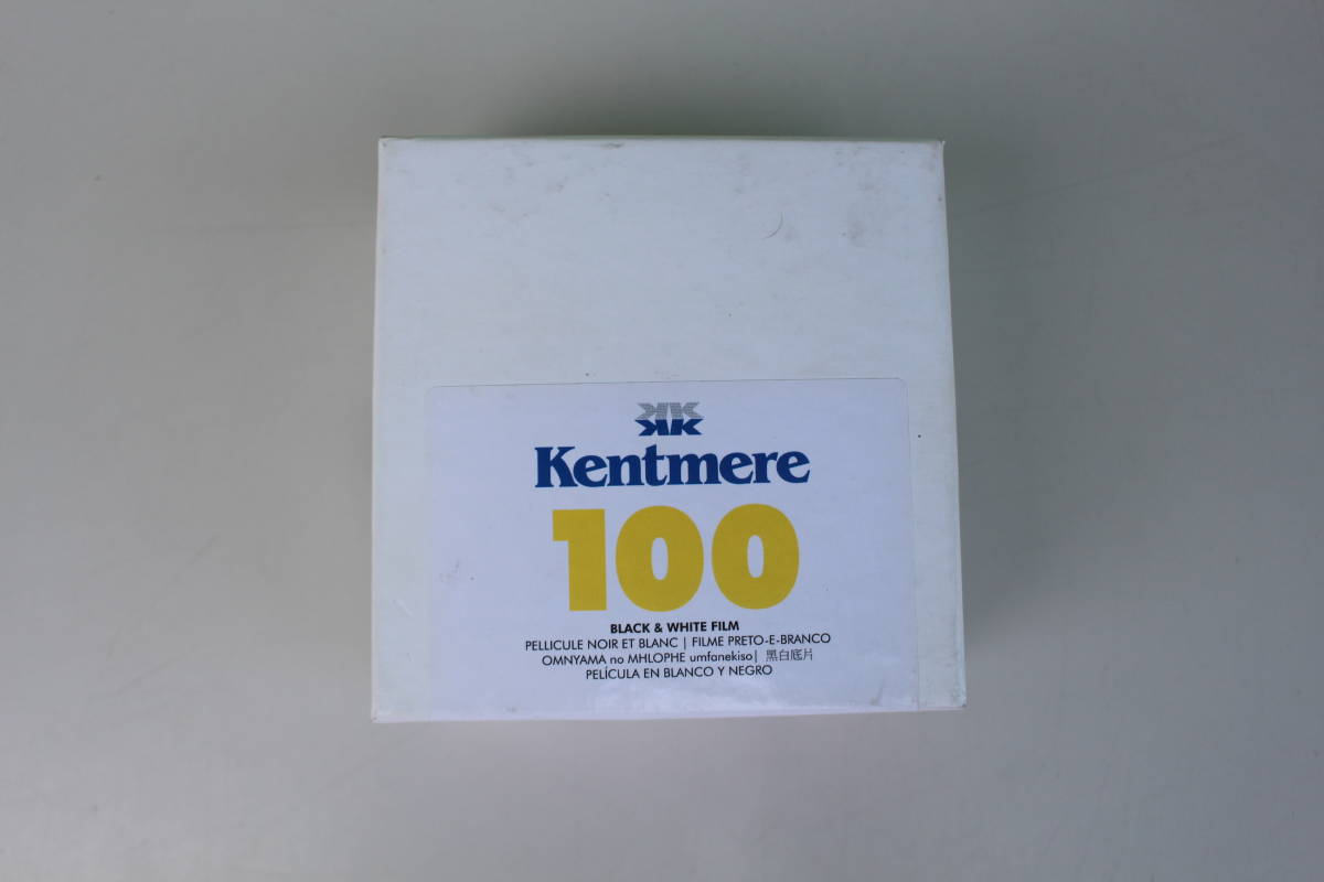  ケントメア 中庸感度モノクロフィルム Kentmere PAN 100 135-30.5m巻き KMP100135100F 箱痛み品(フィルム)｜売買されたオークション情報、yahooの商品情報をアーカイブ公開 - オークファン フィルム