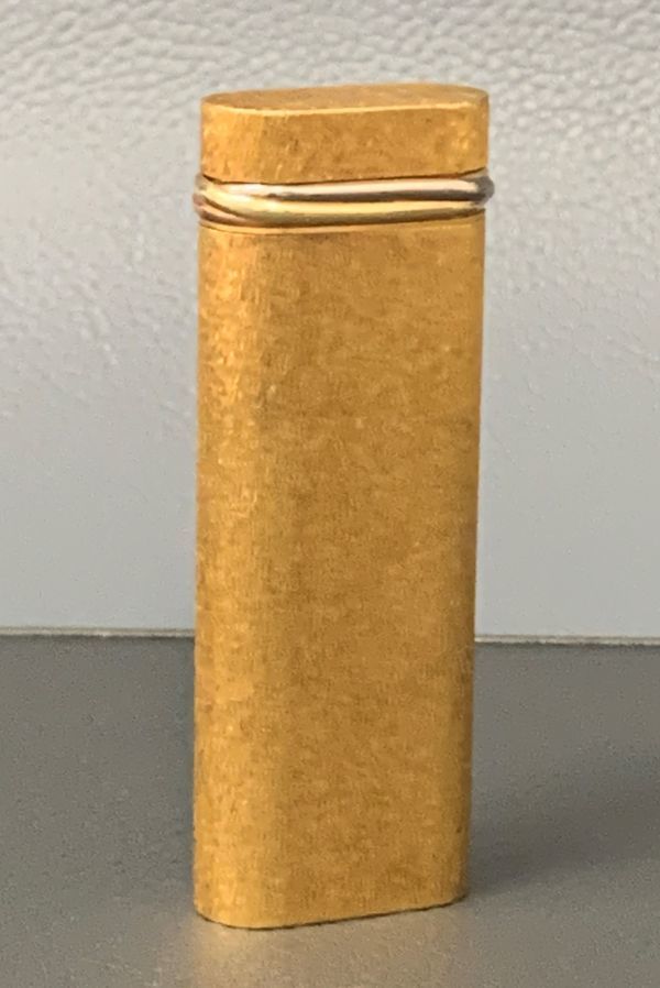 【新作入荷，最新作】ライター カルティエ Cartier ガスライター マストライン ゴールド 着火未確認 ケース付 保管品 全文を必ずお読みください(カルティエ)｜売買されたオークション情報、yahooの商品情報をアー カルティエ