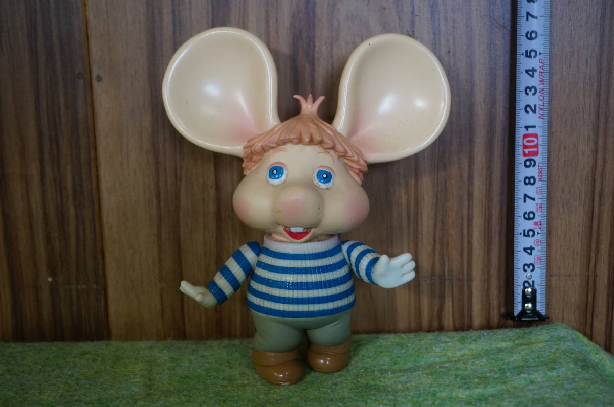 トッポジージョ Topo Gigio イタリア ネズミ トッポジージョ 売買されたオークション情報 Yahooの商品情報をアーカイブ公開 オークファン Aucfan Com