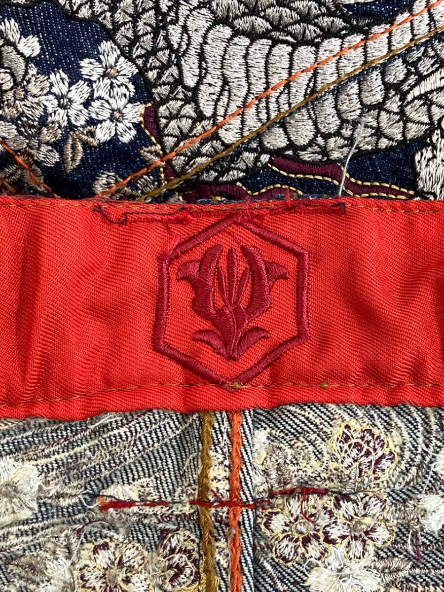 華鳥風月×流儀(かちょうふうげつ×りゅうぎ) デニムジーンズ 龍虎 刺繍 和柄 W32 ブルー メンズ /004 ジーンズ 龍 かちょうふうげつ 流儀圧搾×華 狼 0
