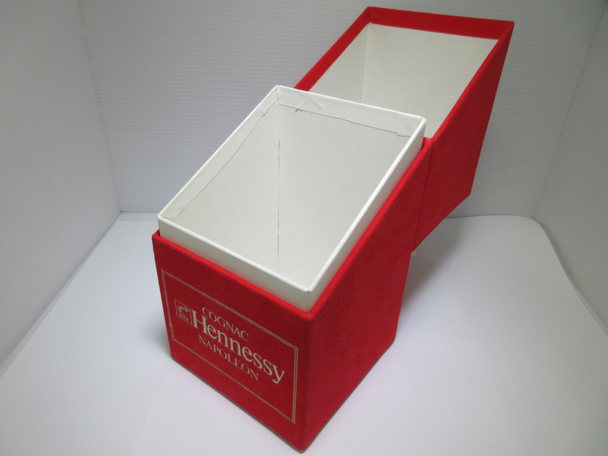 ヘネシー ナポレオン シルバートップ Hennessy NAPOLEON 700ml 40