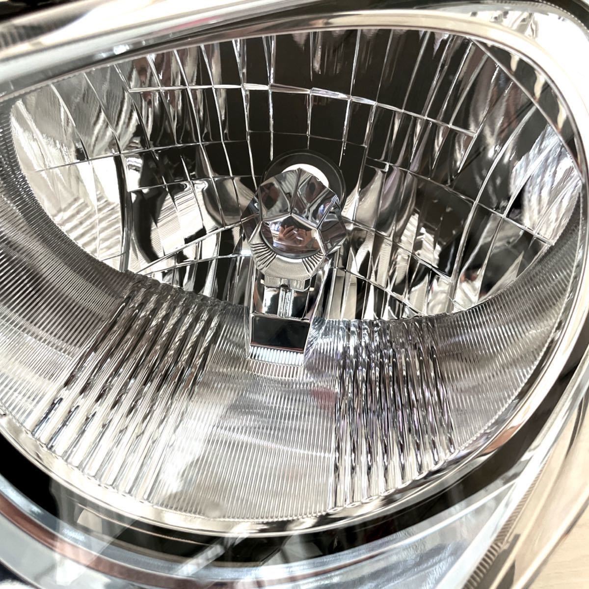 フリードハイブリッド ヘッドライト 33151-SYY-N71 GP3 HID FREED