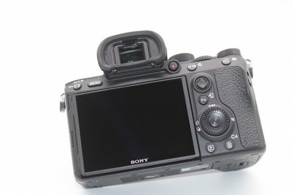 ■ジャンク■ソニー SONY デジタルカメラ α7III ボディ ILCE-7M3 ミラーレス一眼 #Z1270 SONY α7III ILCE-7M3 美品SONY (ILCE-7M3K) 予算30万〜の一生モノカメラフルサイズ