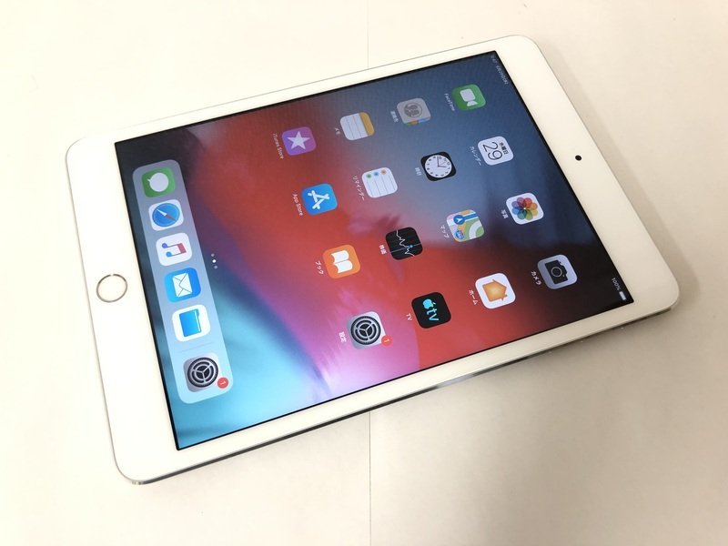 CK583 iPad mini 第3世代 Wi-Fiモデル 128GB シルバー｜Apple