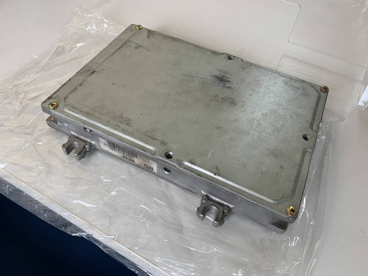 ホンダ インテグラ type-R DC2 98spec 純正コンピューター ホンダ インテグラ type-R DC2 98spec 純正コンピューター