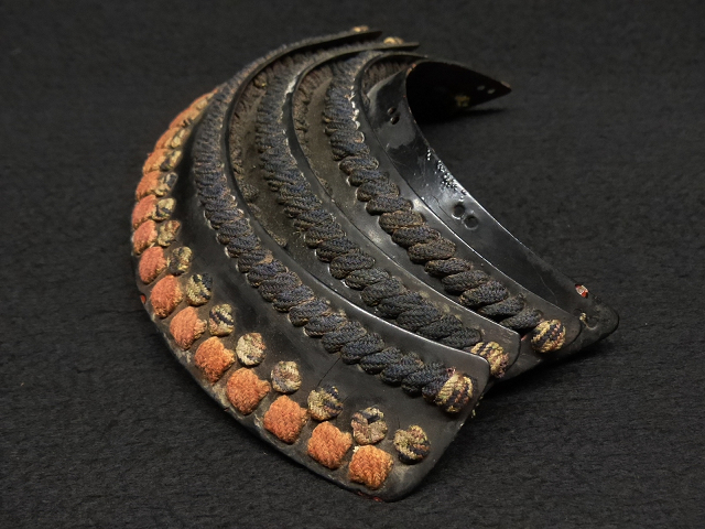 時代物 武具 紋入陣笠 陣笠 平陣笠 内朱塗 骨董