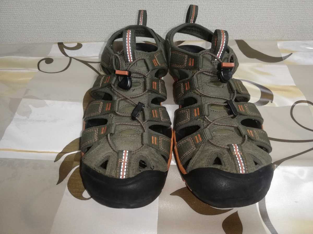 目立つ破れや汚れなし！KEEN・keen・キーン・サンダル・UK7.5（26.5cm）・アウトドアサンダル・カーキ/オレンジ/ブラック色・メンズ KEEN サンダル - SNK 0 ネイビー