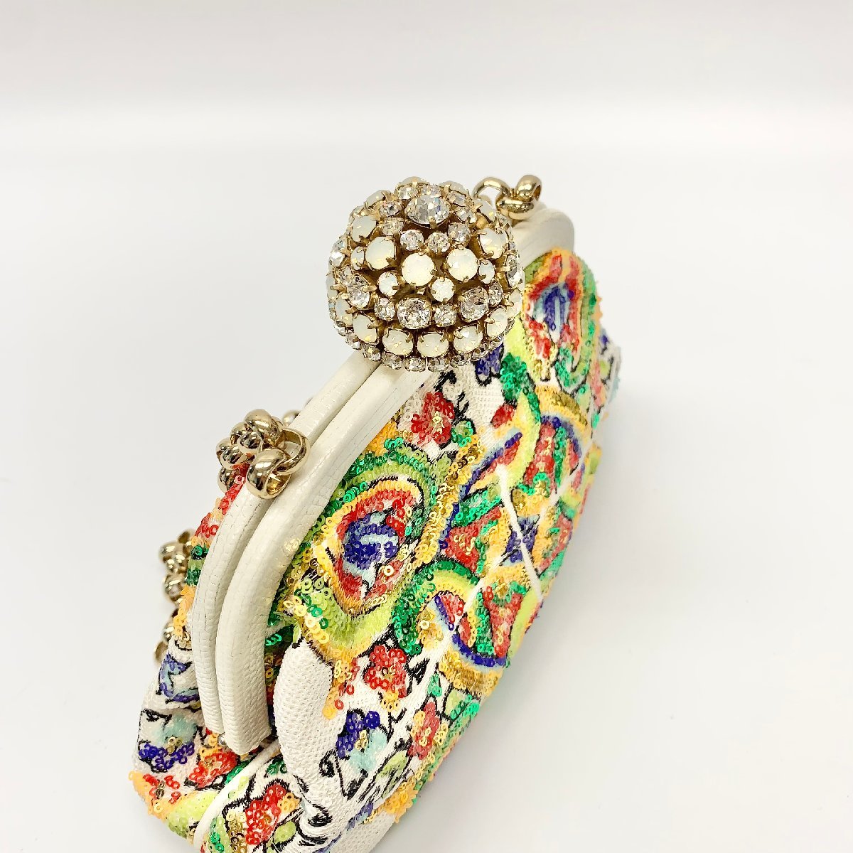 ◆DOLCE&GABBANA ドルチェ＆ガッバーナ ドルガバ マルチカラースパンコール がま口 チェーンハンドバッグ WH ドルガバ DOLCE&amp;GABBANA ドルチェ&amp;ガッバーナ メンズ ドルチェ＆ガッバーナ」国内最大店舗を大阪・御堂筋にオープン オードパルファムの