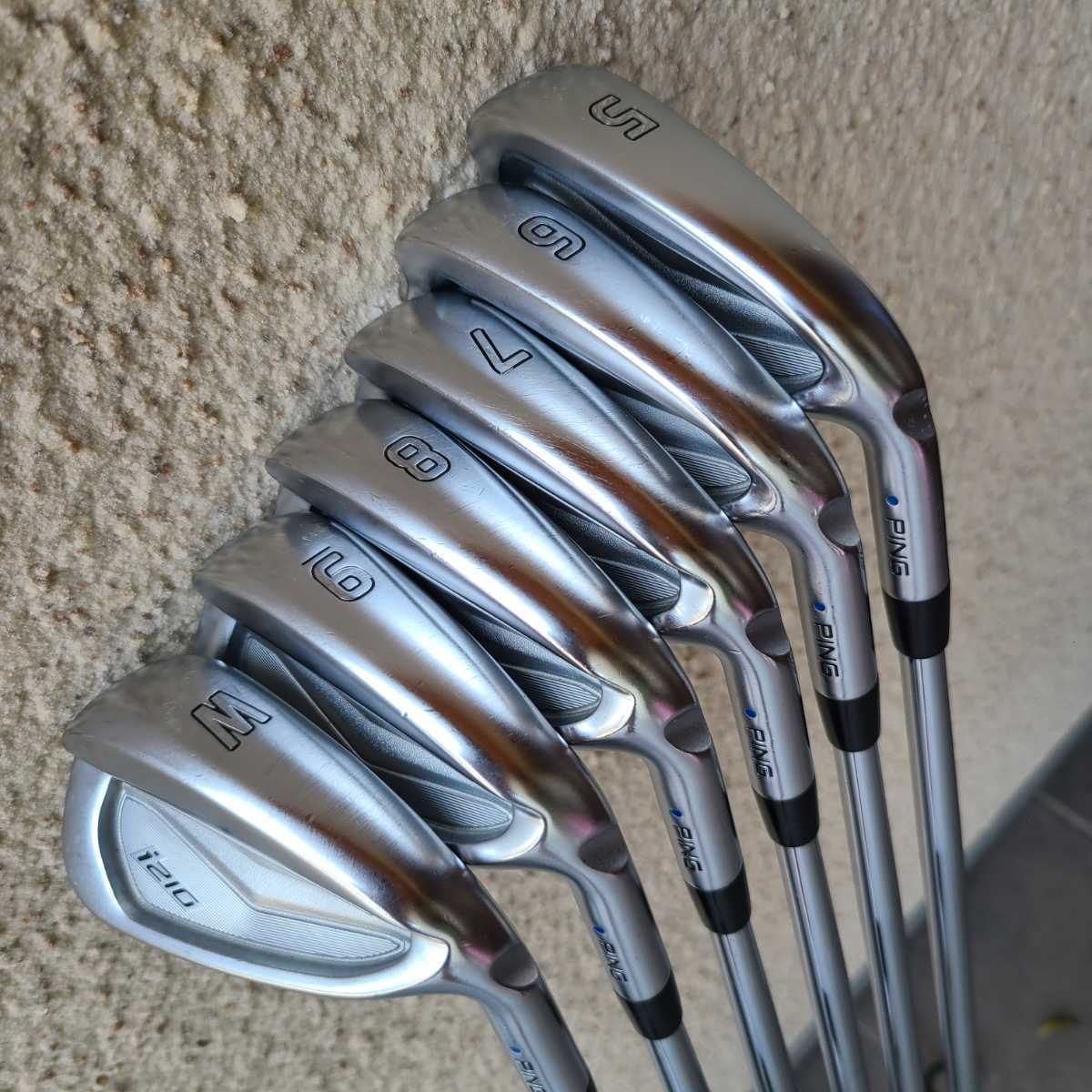 PING ピン i210 アイアン 5-9.W 6本 DG105 S200 ライ角ブルー(ピン 