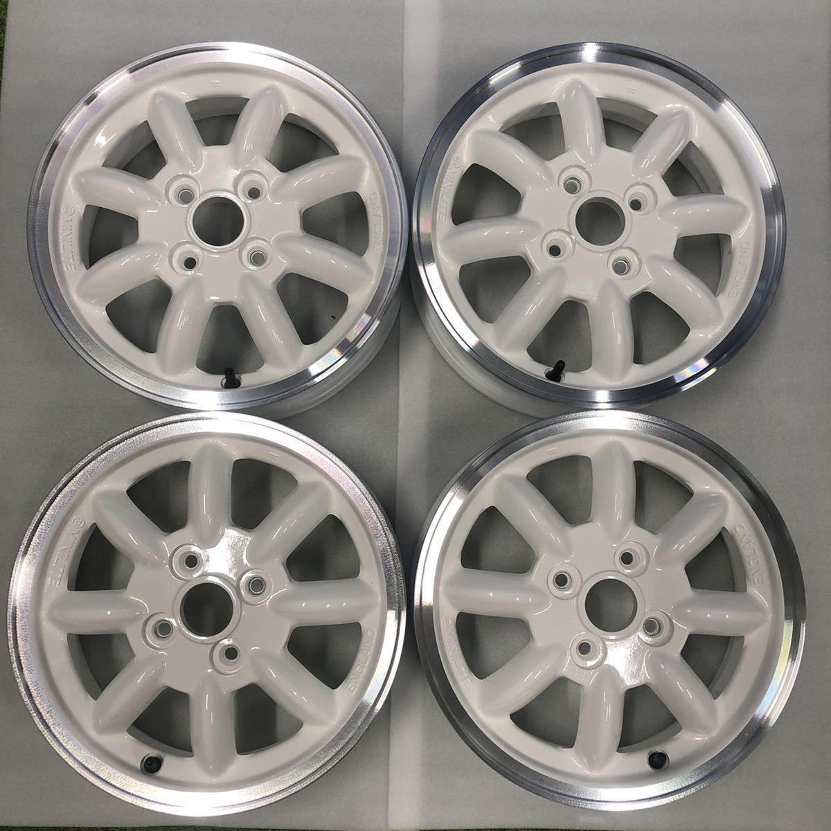 Stich LEGZAS FAUVEX HOT STUFF(ホットスタッフ)のホイールの口コミ