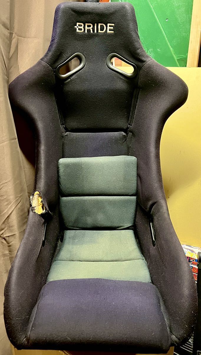 希少！ブリッド　フルバケットシート ZETA カーボン