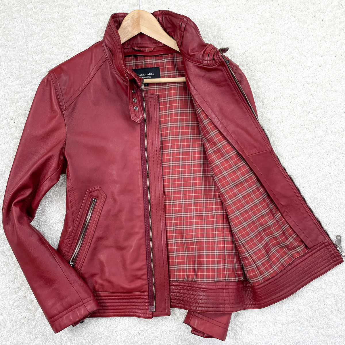 希少カラー【BURBERRY BLACK LABEL】シープスキン (羊革) レザー 
