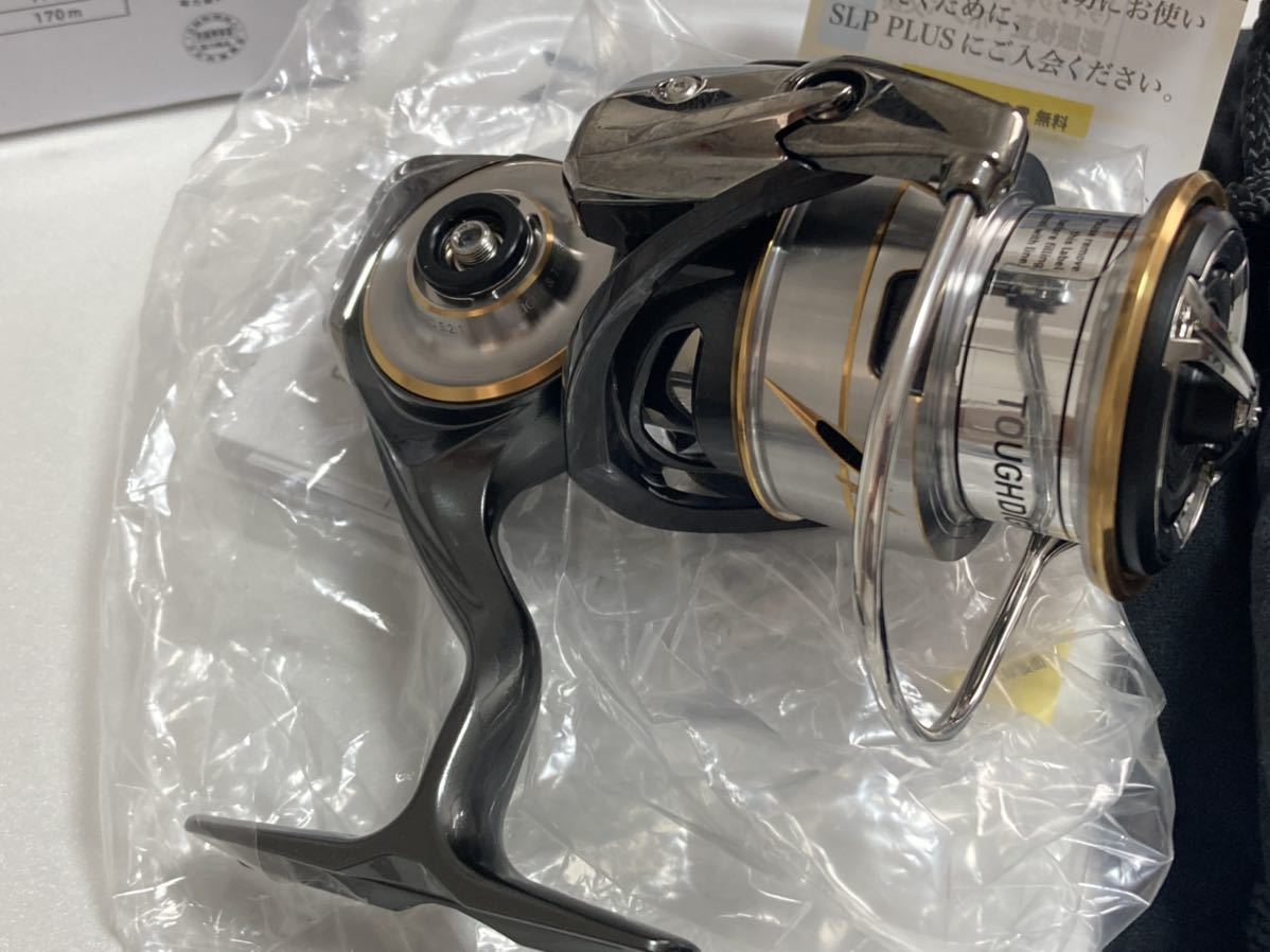 【送料無料】DAIWA スピニングリール ルビアス LT 3000-C 2020モデル 未使用品 LUVIAS ダイワ