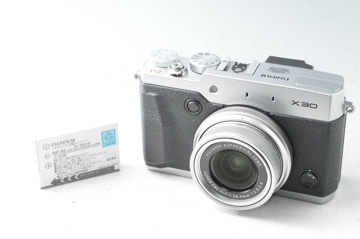 X30 Fujifilm | FUJIFILM シルバー S - Watch Fuji FX-X30 Review