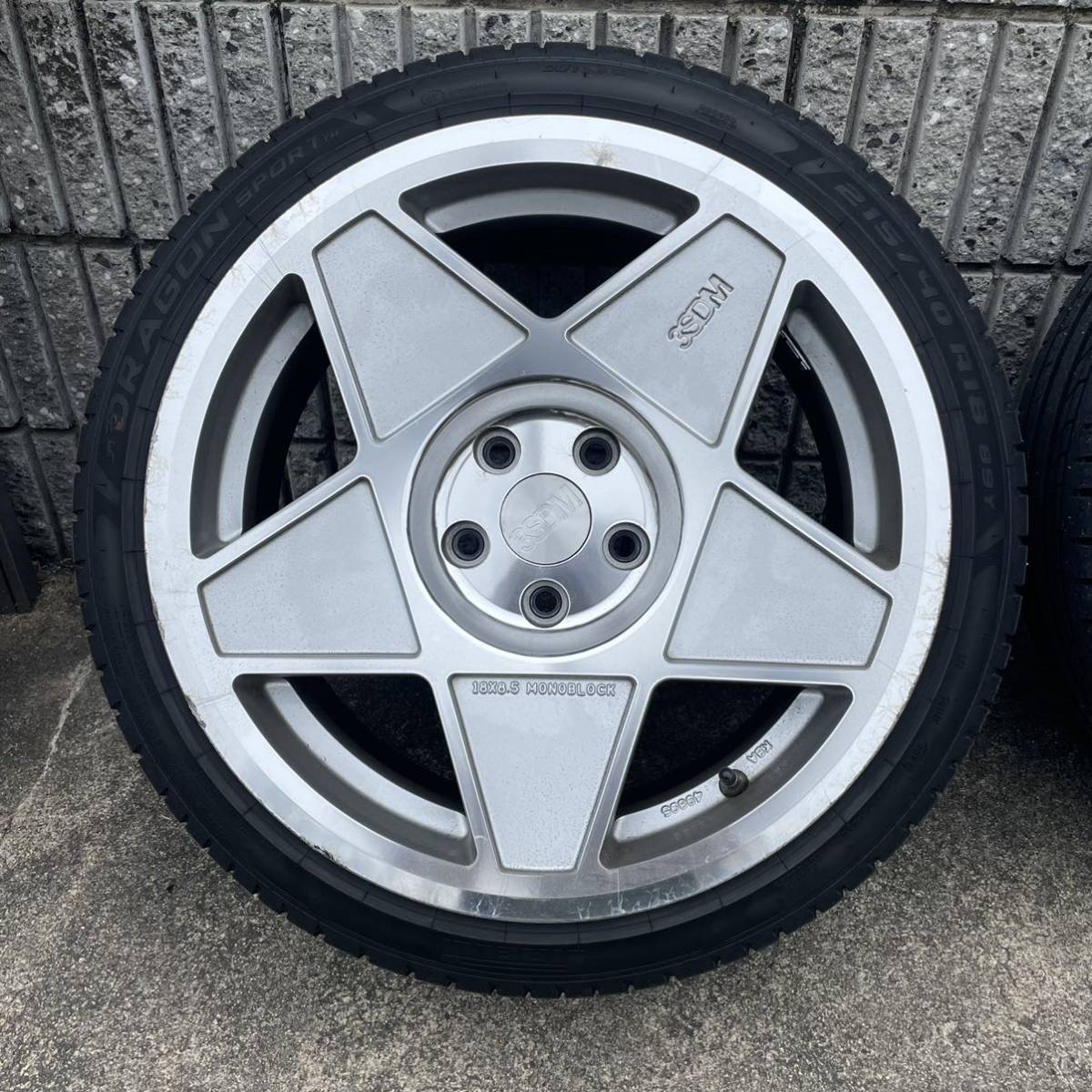 6本セット3SDM 0.05 18インチ 8.5J+42 9.5J+40 PCD112 5H タイヤ付 