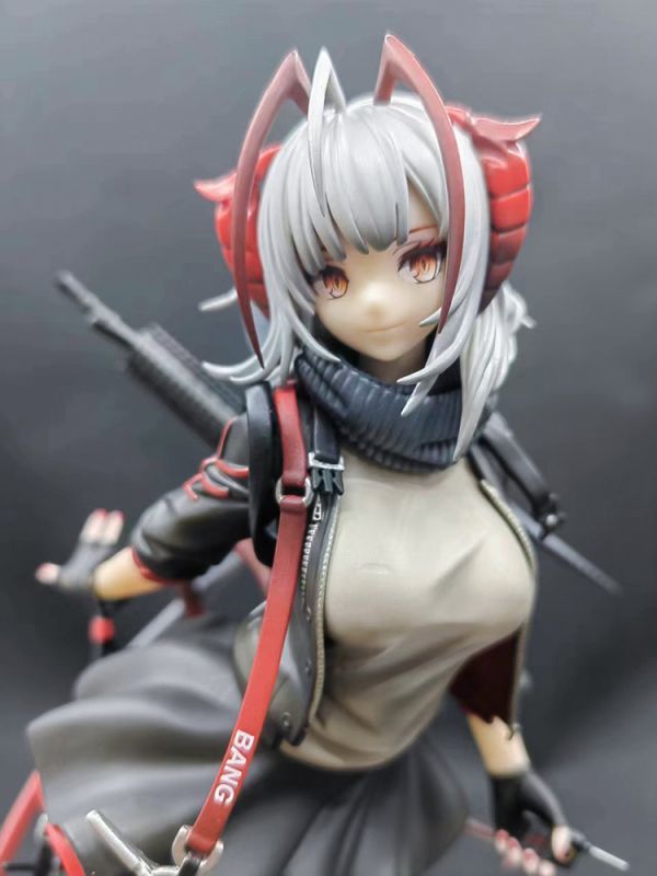 アークナイツ W　　pvc フィギュア 塗装済み 完成品 pvc改造 外箱あり H アークナイツ 1&frasl;7フィギュア シー 染塵煙 VER. アークナイツ