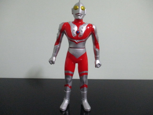 ウルトラヒーローシリーズ ゾフィー バンダイ 1988 ソフビ