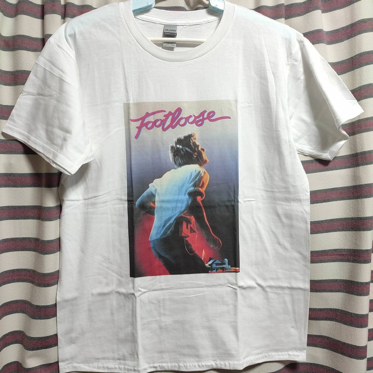 映画 フットルース Footloose Tシャツ 彡 80's ケヴィン ベーコン ケニーロギンス(Tシャツ)｜売買されたオークション情報、yahooの商品情報をアーカイブ公開 - オークファン Tシャツ
