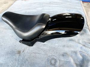 FXBRSブレイクアウト純正リアフェンダー、シートセット ハーレー