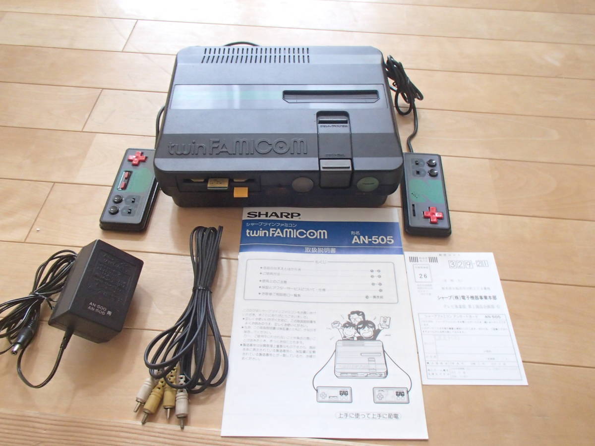 ○○Sharp Twin Famicon シャープ ツインファミコン AN-505-BK 箱 説明