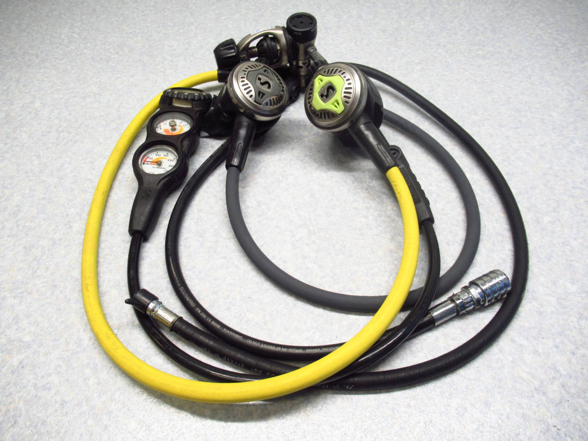 SCUBAPRO CE0098 スキューバプロ レギュレーター SPLENDIDO ダイビング 