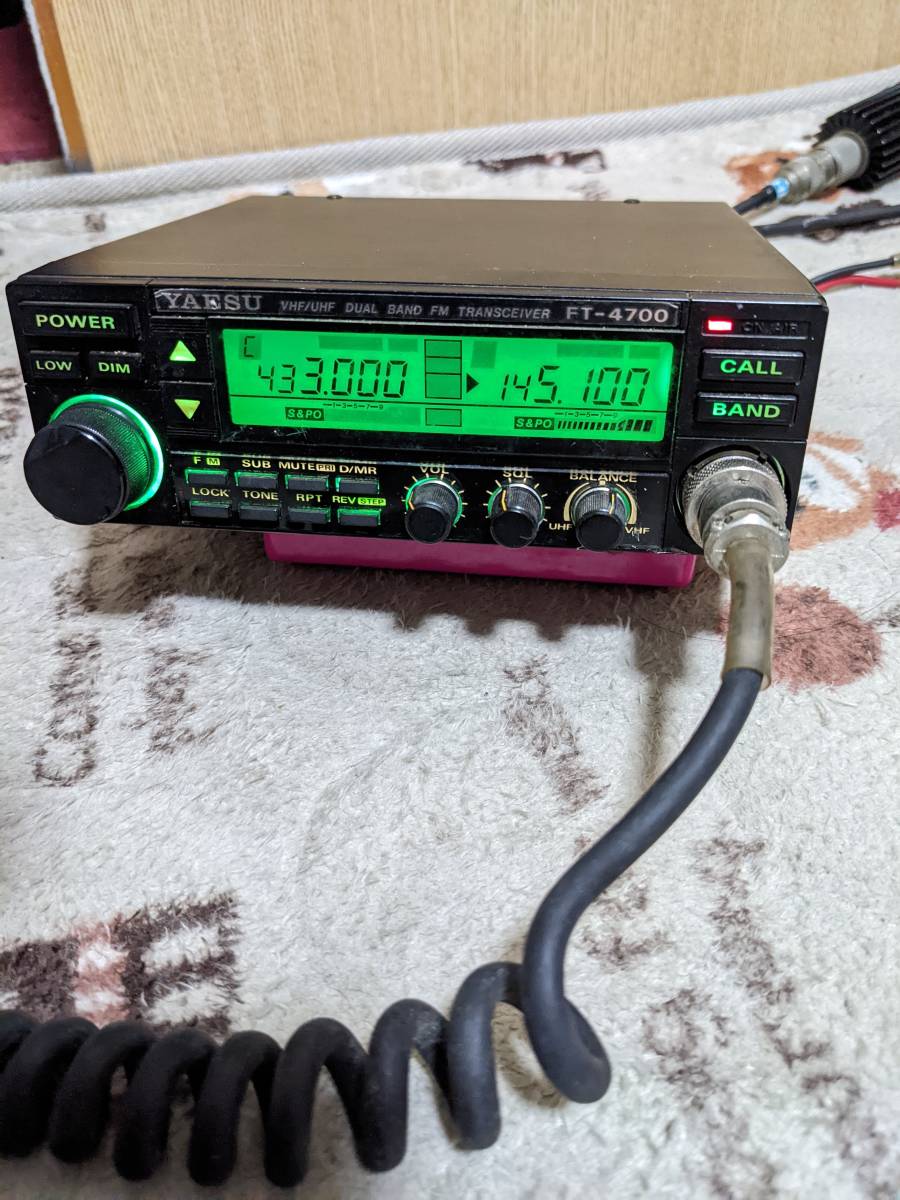YAESU FT-4700 144/430M DUAL BAND FMトランシーバー マイク、 DC