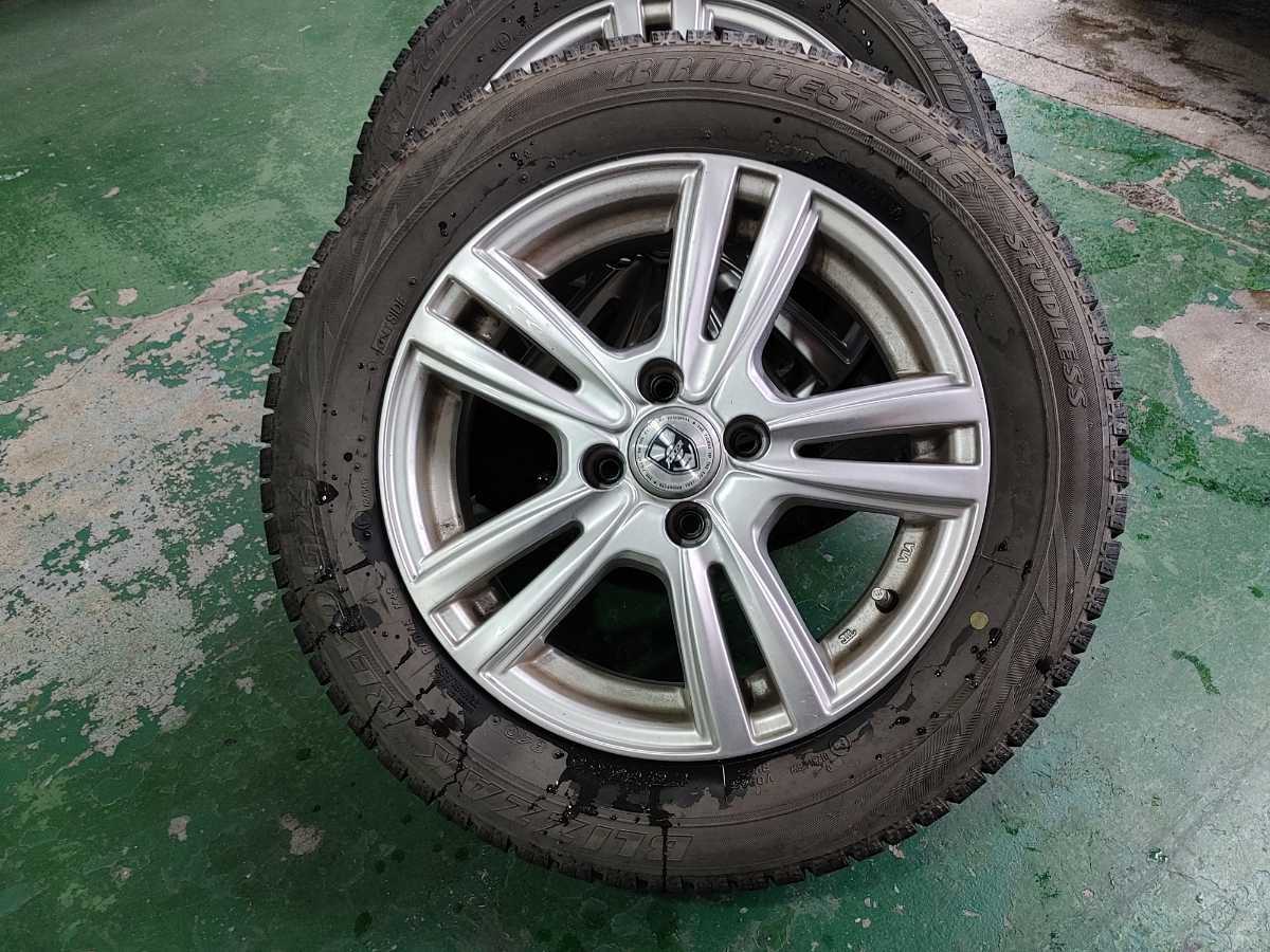 スタッドレスタイヤ ホイール付 15インチ 175/65R15 スイフト 4穴