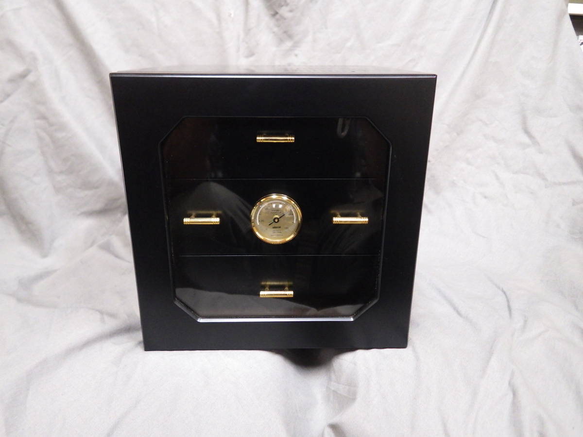 Medium Chianti Deluxe Humidor ミディアム デラックストレイ 