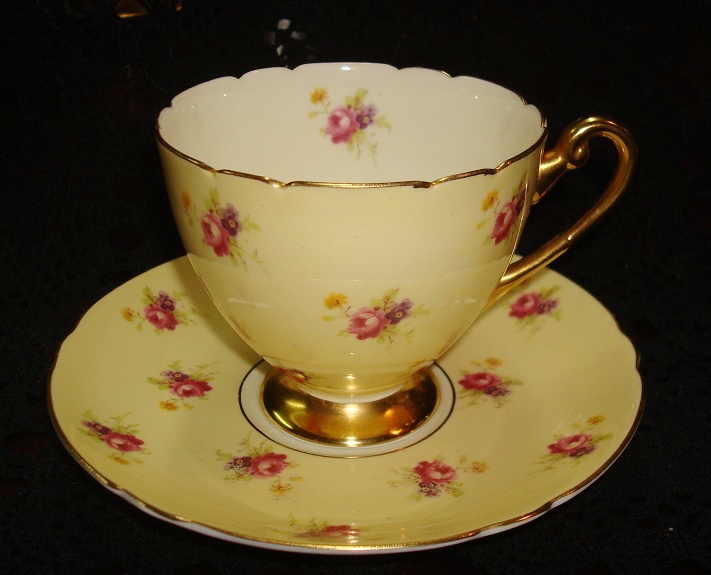 シェリー | antique FEELPORT アンティーク食器の専門店 シェリー窯の 