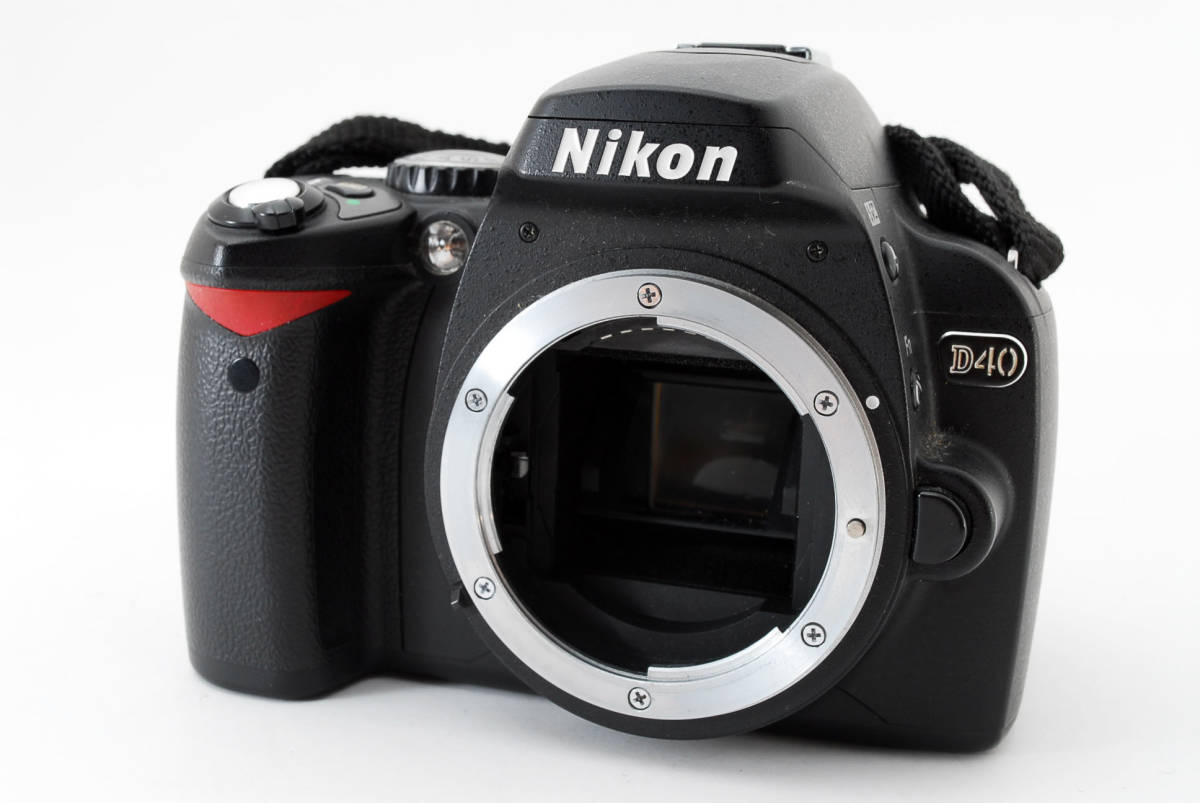 ★美品★Nikon D40 デジタル一眼レフカメラ ボディ 備品付 ニコン NIKON D40 ボディ デジタル一眼レフカメラ D40 ボディ デジタル一眼