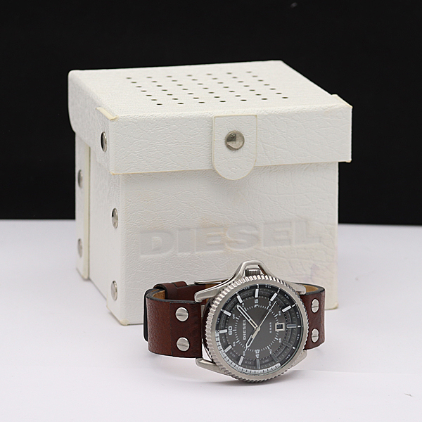 時計の中古品 2026年最新Yahoo!オークション -dieselディーゼル ディーゼル dz1716 時計の通販 DZ1716 DIESEL(腕時計)のフリマアイテム一覧 時計 - | Yahoo!オークション dz1716の通販 国産・輸入ブランド腕時計の正規販売店なら大阪の光陽 クロノ メンズ