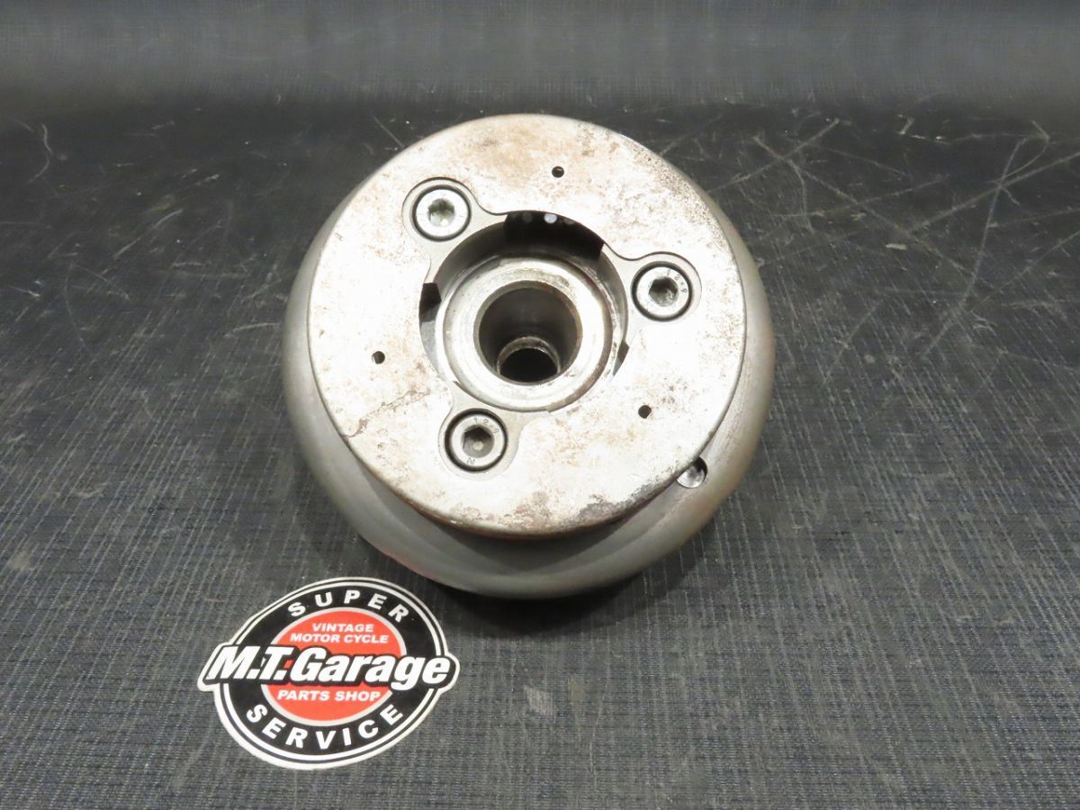 B03# 53 ゼファー750 ヘッドカバー エンジンカバー カワサキ ZR750C