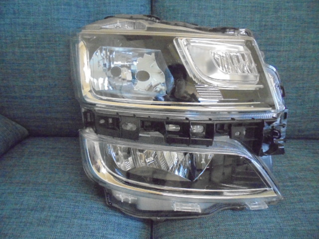 MH35S MH55S MH85S MH95SワゴンR ヘッドライト　右側 MH55S ワゴンR スズキ ヘッドライト LED ワゴンR 2026年最新Yahoo