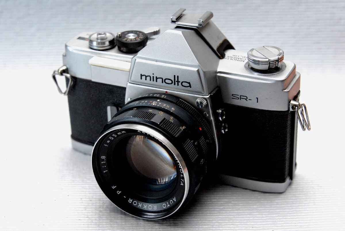 MINOLTA ミノルタ 昔の高級一眼レフカメラ SR-1ボディ + 純正55mm