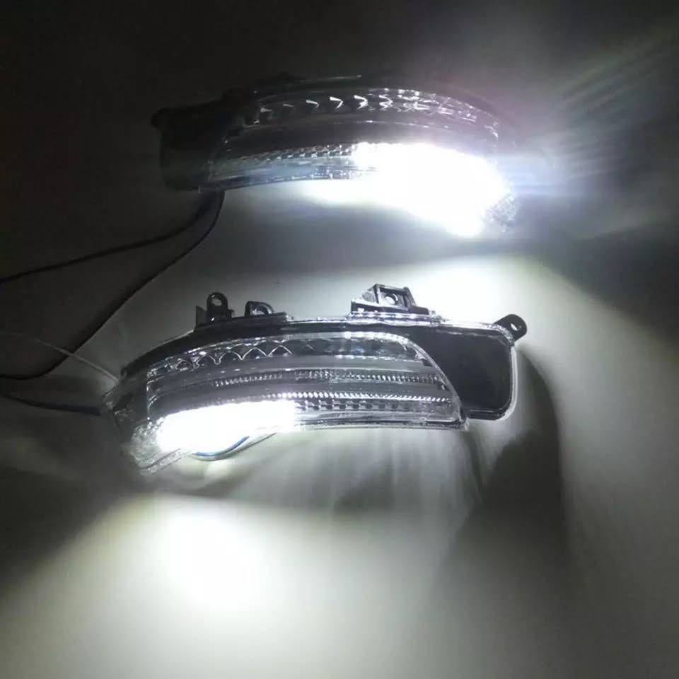 プリウス ZVW30&frasl;35 LEDウインカー純正交換式 30系 ZVW30⁄35 フット 前期 公式通販 0 後期 ウインカー ledの通販 フットランプ付 LED | 30の通販