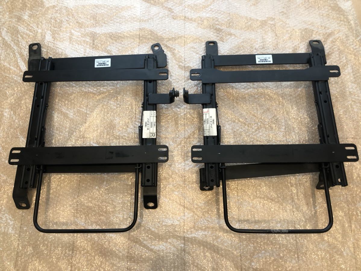 200系ハイエース レカロ カワイ製作所 シートレール 左右セット シート 