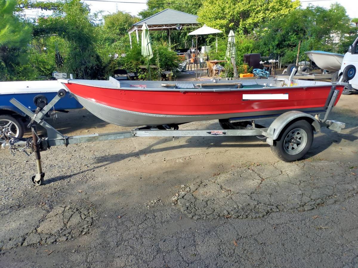 軽トラで運べます。)9.9馬力・5馬力どちらでも海でも川でも使用でき  