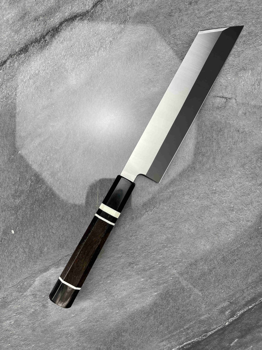 10304極薄 ムキモノ包丁 8寸 刃は究極の切れ味 刺身包丁黒檀黒水牛角八角柄 V金10号 極薄 | 厚み1.9㎜ 刃渡200㎜ ムキモノ包丁 牛刀包丁 薄刃